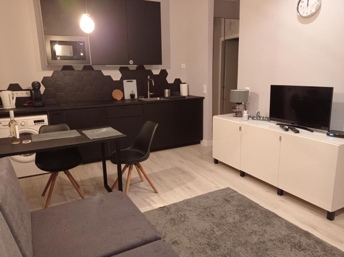 Greyblack Styles Apartment Boedapest Buitenkant foto