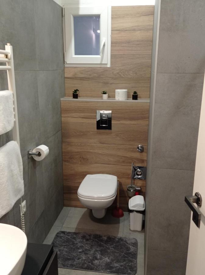 Greyblack Styles Apartment Boedapest Buitenkant foto