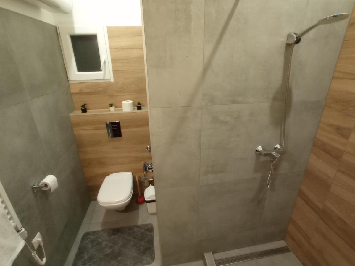 Greyblack Styles Apartment Boedapest Buitenkant foto